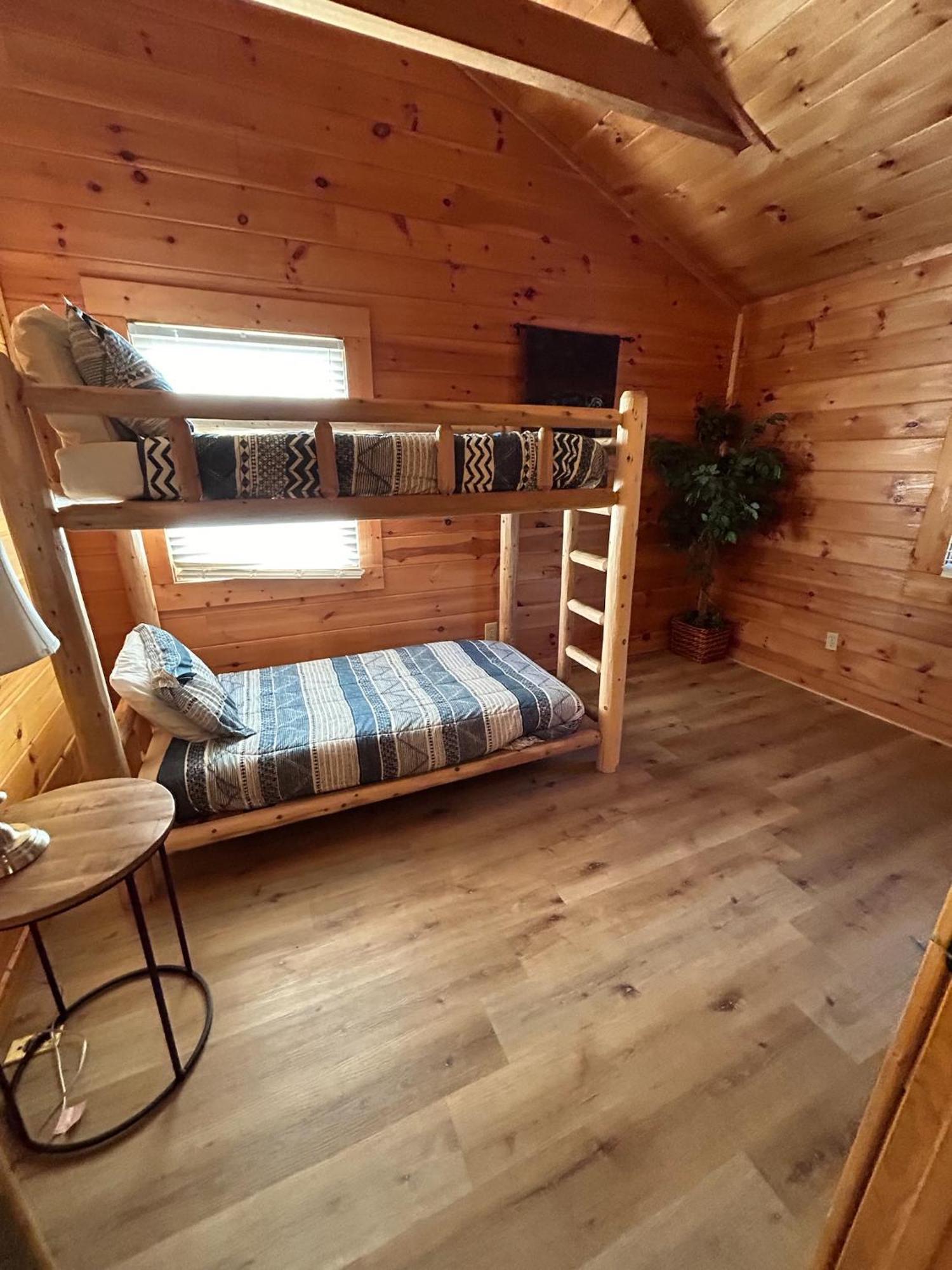Mountain View 5 Bdrm Gatlinburg Cabin Near Downtown Arts 外观 照片